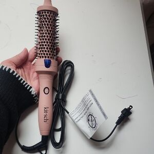 Kitsch Pink Hair Styling Brush
